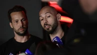 Il New Yorker rilancia le accuse contro i fratelli Tate