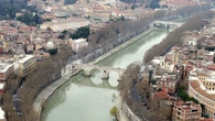 Indagine su catene di bar e locali a Roma, arrestate tre donne