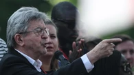 Melenchon si candida alle presidenziali francesi, è ufficiale