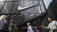 La fiducia dei consumatori americani sale a 98, sopra le attese