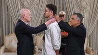 Presidente Tunisia premia campione del mondo di nuoto Jaouadi