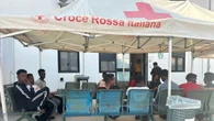 Riconosce in foto figlioletta e marito vittime nel naufragio