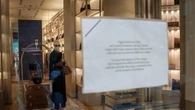 Pc spenti negli uffici, giù le serrande nei negozi Armani