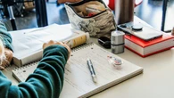 Bocciato ragazzo autistico, la mamma 'non è tua sconfitta'