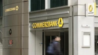 Commerz batte stime, nel trimestre l'utile sale a 834 milioni