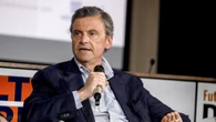 Conte, col piano di riarmo disintegriamo l'Ue. Pace, pace, pace