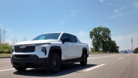 Pick-up Chevy Silverado EV, record 1.705 km con una carica