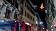 Incendio in edificio con ristoranti e alloggi, 11 in ospedale