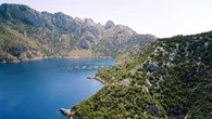 Tre piccole isole greche puntano a tassa per turisti giornalieri