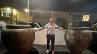 Peschereccio recupera due 'dolia' romane in acque di Gaeta