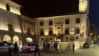 A Viterbo rissa in un bar e clienti in fuga, sei denunciati