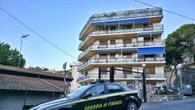 Sanremo, due anziani coniugi trovati morti in cortile palazzina