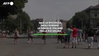 Sale la ricchezza degli europei, le famiglie italiane tra le piu' solide