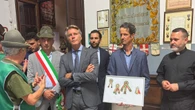 Emanuele Filiberto in visita al memoriale della Cuneense