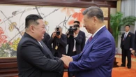 Xi Jinping è arrivato a Pyongyang, incontrerà Kim Jong Un