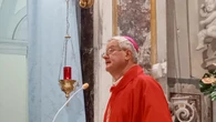 Vescovo Acerra, quali oscuri interessi dietro gli incendi?
