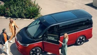Volkswagen Multivan, con otto poltrone diventa più versatile