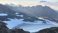 Alpinista muore sulle Alpi bernesi dopo una caduta nel vuoto