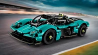 Arriva l'hypercar Aston Martin Valkyrie in mattoncini Lego