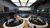 Borsa: Europa in rialzo, Londra e New York chiuse, Milano +1,2%