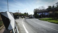 Autobus in una scarpata nel Bresciano, otto fra feriti e contusi