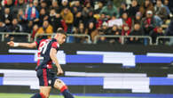 Serie A: in campo Cagliari-Genoa 1-1 DIRETTA