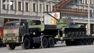 Russia, l'arrivo a Mosca dei veicoli che sfileranno alla sfilata del 9 maggio