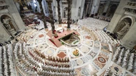 Il Papa, ingiustizie tremende, servono scelte di campo