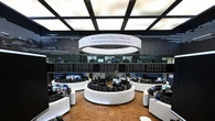 Borsa: Europa debole nel finale, Wall Street cauta, Milano -1,2%