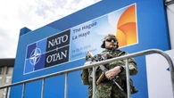 L'Ue spiazzata: 'Mai la bomba, trattare è l'unica via'. Il conflitto al vertice Nato