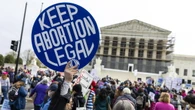 La Corte Suprema Usa proroga l'accesso alla pillola abortiva