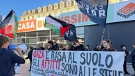 A Torino protesta pro Pal contro Tajani, 'Blocchiamolo'