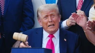 Trump, firmate 12 lettere per i dazi, partiranno lunedì