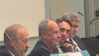 Calderoli, Comuni, 'Province e Regioni spendono meno'