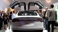 Crisi Tesla, Panasonic ricede investimenti su batterie in Usa