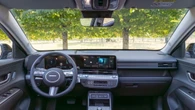 Hyundai Kona sfida i b-suv per abitabilità e bagagliaio