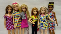 Barbie cambia stile, al posto dei tacchi alti scarpe più confortevoli