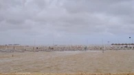 In spiaggia Forte dei Marmi con l'auto, multa da 1000 euro