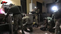 Rito esoterico prima di una rapina in villa, sette arresti