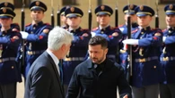 Zelensky nella Repubblica Ceca, 'grazie per il vostro sostegno'