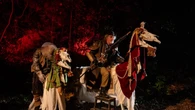 Teatro, l'estate della Tosse fra ville e 'pance' di traghetti