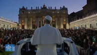 Il Papa entusiasma 120mila giovani, "gridate per la pace"