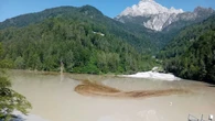 Gasolio da cisterna in torrente, nel Cadore dopo una frana