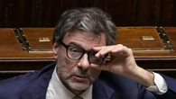 Giorgetti, dimissioni? Ciò che conta è il risultato finale, lavoriamo per il Paese