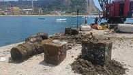 Blitz anti occupazione abusiva degli specchi d'acqua a Nisida