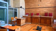 Uccise il padre con 99 coltellate, rinviato a giudizio
