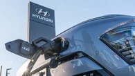 Auto ibride, le differenze di tecnologia nella gamma Hyundai