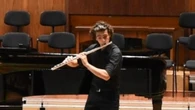 A soli 18 anni su podio concorso mondiale di flauto