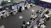 Borsa: l'Asia mista guarda al Medio Oriente