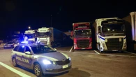Camionista morto lungo A4, non si esclude malore per caldo